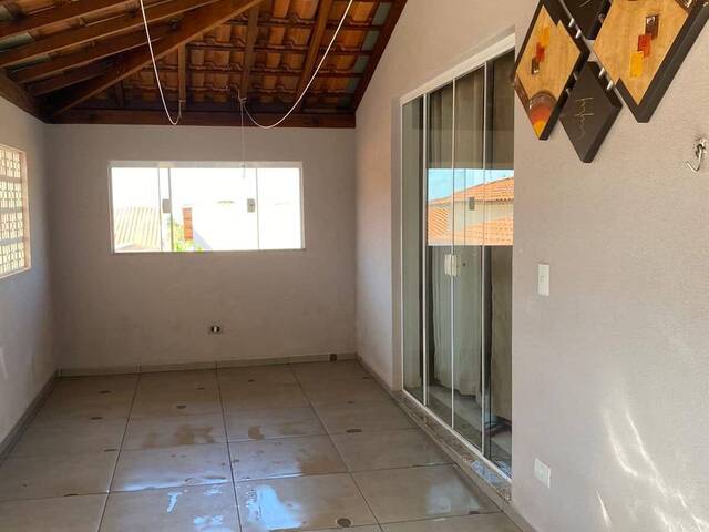 Casa para Venda em São Pedro - 5