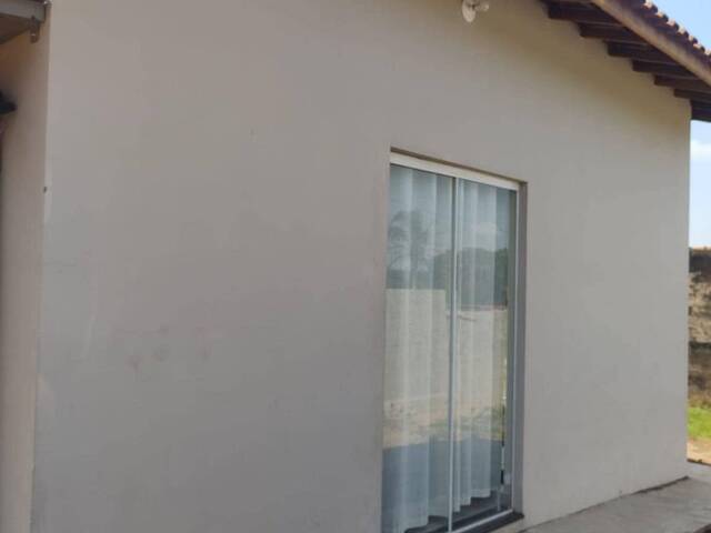 #370 - Casa para Venda em São Pedro - SP - 2