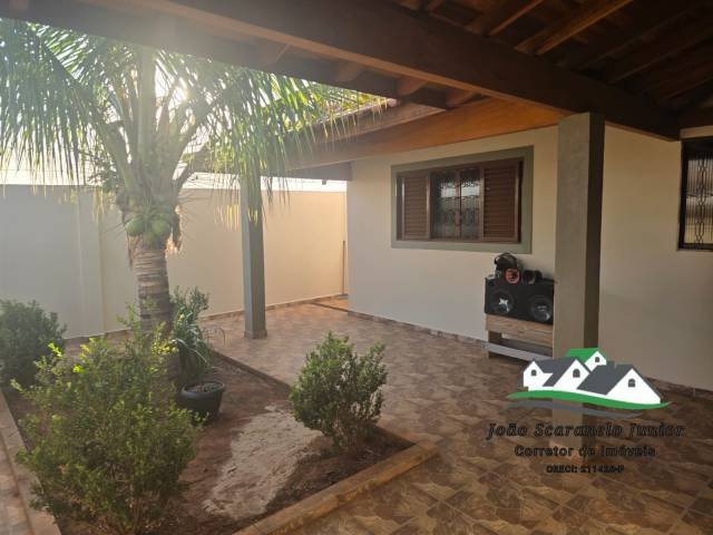 #377 - Casa para Venda em São Pedro - SP - 2