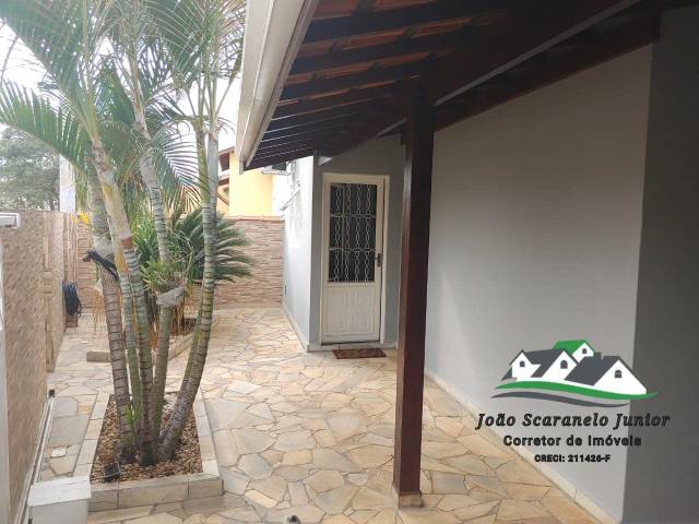 #388 - Casa para Venda em São Pedro - SP - 2